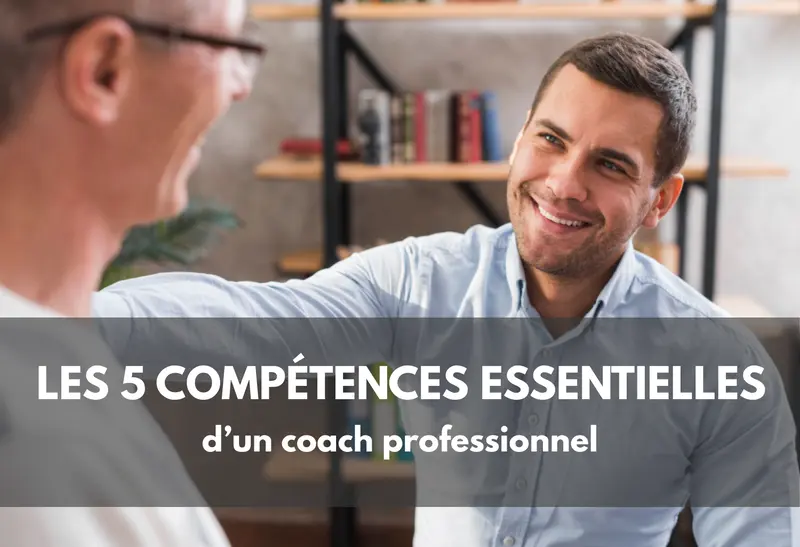 Coach professionnel en séance avec un client, illustrant les compétences essentielles du coaching